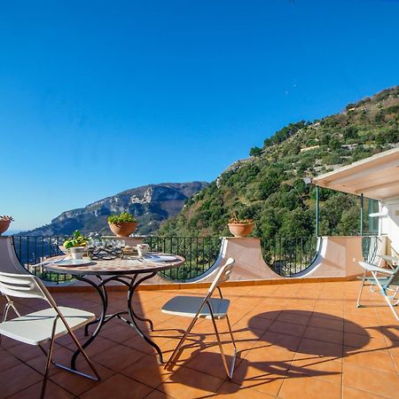 Minuta Skyline Apartman Pontone Kültér fotó